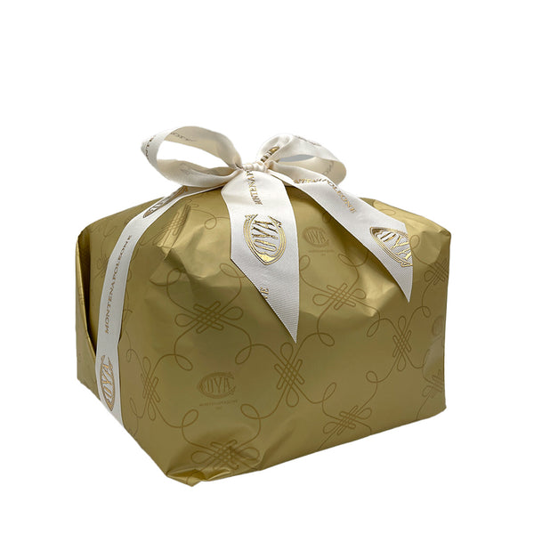 Traditional Panettone in Classic Wrapping 3 Kg