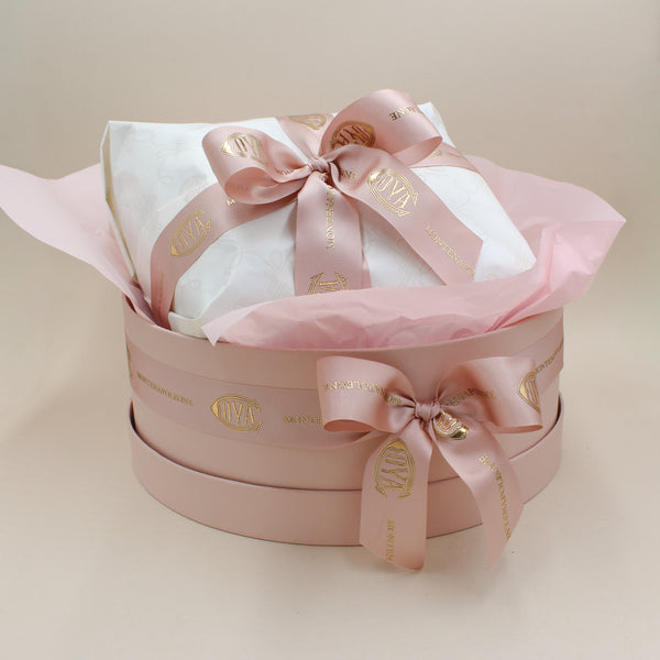 Traditional Dove in Hatbox