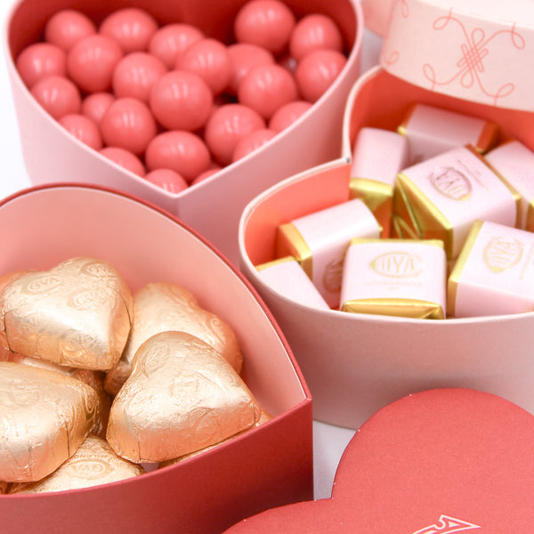 Gift Box Heart with Gianduia Hearts