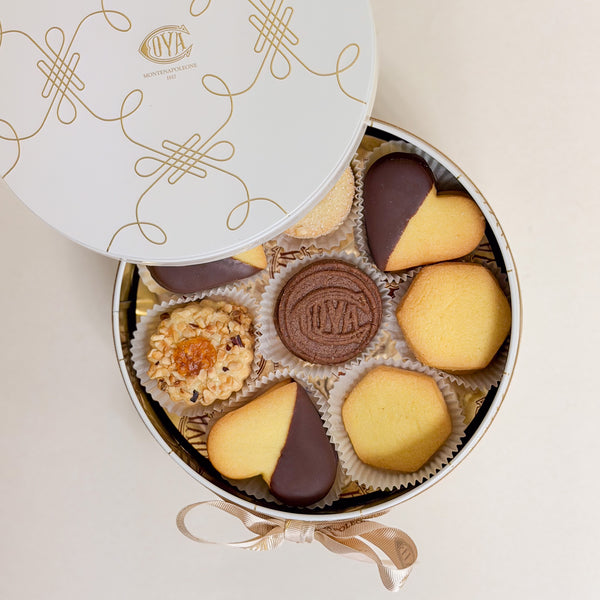 Our biscuits approx. 500g.