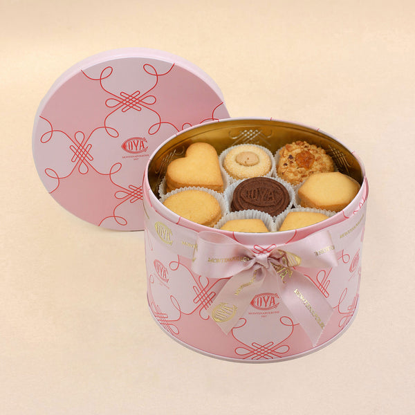 Pink Biscuits in a Tin 500 g.
