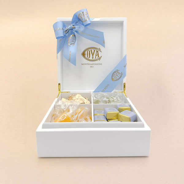 Scatola in Legno con Gianduiotti,  Quadrotti e Gelatine 600 gr.